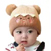 Gorro con Protección Auditiva para Bebé Tejido Bola de Pelo de Bebé Cálido Dibujos Animados Suéter Gorro de Otoño e Invierno Lindo para Bebé Niño y Niña