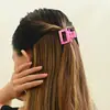 Grampo de Cabelo Quadrado de 4cm para Mulheres, Mais Vendido Transfronteiriço, Presilha de Garra de Cor Gradiente de Tamanho Médio para Rabo de Cavalo Alto Semi-Preso, Presilha Tubarão