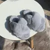 Spot atacado outono e inverno chinelos de pelo sintético moda feminina sola grossa tira cruzada chinelos de pelúcia para usar fora chinelos de algodão preguiçoso com pelo de coelho