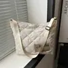 Bolsa Acolchoada Versátil e Simples Estilo Coreano para Mulheres, Nova Coleção Inverno 2023 Bolsa de Ombro Transversal de Alta Qualidade