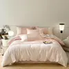 Conjunto de quatro peças de algodão com bordado de mola leve luxo alta qualidade 100% algodão puro capa de edredom lençol lençol com elástico roupa de cama 4
