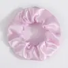 Scrunchies de Cetim Mais Vendidos Transfronteiriços em 70 Cores Sólidas, Elásticos de Cabelo de Alta Elasticidade para Mulheres, Acessórios de Cabelo Atacado
