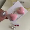 Suave y reconfortante ~ Pendientes en forma de corazón con tonos de crema de macarrón coloridos para primavera y verano 2025 Nuevos Pendientes de Corazón de Melocotón