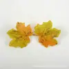 Nueva simulación boutique de otoño color dos tenedores hoja de arce corona de Halloween ratán decoración del hogar material hojas artificiales falsas