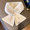 Bufanda de lana tejida de felpa con costuras cruzadas para mujer, cuello cálido de invierno, protección para el cuello de estudiante con estilo coreano