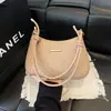 Bolso de axila moderno y elegante para mujer, Nuevo modelo Verano 2026, Elegante estilo coreano, Lujo ligero, Moda retro, Bolso de hombro simple