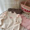 Ropa para Niños al por Mayor Camisetas para Niñas Otoño e Invierno 26 Modelos Nuevos Camiseta Básica Lisa con Forma de Corazón para Niños Top Elegante Estilo Coreano para Bebé