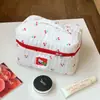 Bolsa de Maquiagem Gato Cereja Doce 2026 Grande Capacidade Portátil para Viagem Necessaire de Viagem Bolsa de Armazenamento para Viagem para Mulheres