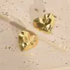 Pendientes Dorados en Forma de Corazón Estilo Europeo y Americano, Pendientes de Botón de Alta Gama para Mujer, Pendientes de Acero Inoxidable de Lujo Ligero, Personalización Profesional de Joyería