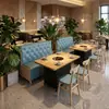 Sillas con Cubierta Suave y Juegos de Mesa Comerciales para Restaurantes de Hot Pot, Mesas de Comedor de Madera Maciza Personalizadas con Placas de Inducción Integradas para Restaurantes en Cadena