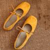 Zapatos planos rojos de punta cuadrada francesa y boca baja para mujer 2025 Nuevo estilo de verano con falda Suela suave Zapatos retro Mary Jane