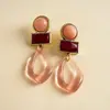Pendientes Geométricos de Flor de Resina Transfronterizos Europeos y Americanos Otoplastias Maillard Otoño e Invierno Diseño Nicho de Gama Alta Joyería para Orejas Venta al por Mayor