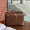 Bolsa de Maquiagem de Couro Genuíno com Padrão de Lagarto, Luxo Leve e de Alta Qualidade, Portátil para Viagem, Bolsa de Armazenamento de Couro Bovino de Primeira Camada, Bolsa de Higiene Pessoal de Grande Capacidade