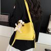 Bolso Coreano de Diseño de Nicho Nuevo Primavera 2026 con Textura de Lichi, Bolso Cruzado Versátil Casual Elegante