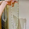 Colar de Camada Dupla Cor Mista Melard Mocha Marrom Dourado com Pérolas Swarovski Corrente de Clavícula Corrente para Suéter Outono e Inverno