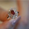 Anillo Tesoro Rojo de Venta Caliente Transfronterizo para Mujer Abierto Ajustable Lujo Incrustación Diamante Completo Seiko Chapado en Oro de Alta Calidad