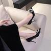 Moda Luxo Leve Sapatos Pretos de Salto Alto para Mulheres, Saltos Agulha, Novo Estilo Primavera 2026, Bico Fino Elegante, Sapatos Confortáveis para Socialites