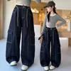 Ropa de Otoño para Niñas Transfronteriza Jeans Nuevo Estilo 2026 Pantalones de Trabajo de Primavera y Otoño para Niños Pantalones Largos Anchos Casuales para Niños Medianos y Grandes Modernos