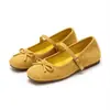 Zapatos rojos Mary Jane de estilo francés para mujer que aumentan la altura, nuevo modelo 2026, zapatos de ballet de noche de una sola tira
