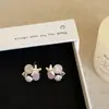 Brincos Minimalistas e Únicos de Estrela do Mar, Cauda de Peixe, Borboleta e Pérola com Gotejamento de Óleo para Mulheres com Design de Nicho e Estilo Versátil