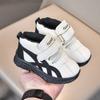 Novos Tênis Esportivos Infantis Primavera e Outono Sola Macia Sapatos Casuais de Couro para Meninos Sapatos Infantis Atacado para Crianças Pequenas e Médias