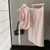Conjunto de Chaleco Cruzado y Pantalón Largo Fluido de Tejido de Ramio Lyocell, Conjunto Rosa Niebla Suave, Conjunto Color Té con Leche