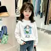 Camiseta de otoño elegante para niña, camiseta básica de manga larga moderna para niños, top nuevo de algodón puro para niña, primavera y otoño 2026