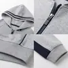 Uniforme de Baseball com Capuz Azul Claro Cinza para Alunos do Ensino Fundamental e Médio Uniforme Escolar Jaqueta Esportiva Estilo Preppy Britânico para Meninos e Meninas Primavera e Outono