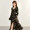Nueva colección primavera y otoño 2026: vestido de mujer de talla grande de longitud media, estilo retro francés, cintura ajustada, abertura lateral, diseño de moda