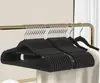 Perchas de Terciopelo Flocado, Perchas Antideslizantes Sin Marcas de Alta Resistencia, Percha para Ropa Ahorradora de Espacio para Armario de Casa