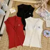 Chal de estilo coreano simple con cuello en V, cuello de corbata de lunares y almohadillas en el pecho incorporadas, camiseta base cómoda, ajustada y bonita para la espalda para mujer