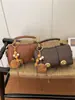 Bolso casual de moda retro simple, bolso cuadrado pequeño nuevo y moderno, bolso de hombro cruzado para mujer primavera 2026