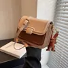 2023 Nuevo Diseño de Nicho Trabajo Viajero Casual Simple Moda Popular Versátil Bolso Cuadrado Pequeño Bolso Cruzado para Mujer