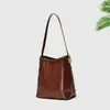 Bolso Cubo de Cuero Aceitado y Encerado Retro para Mujer, Bolso de Hombro Versátil de Nueva Moda, Bolso Cruzado de PU de Alta Calidad, Procesamiento Personalizado