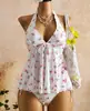 Set más vendido transfronterizo europeo y americano 2026: Traje de baño de alta gama con cuello halter, tiras para atar, volantes y diseño de dos piezas para aguas termales y playa