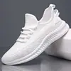 Nuevos zapatos deportivos de otoño para hombre, zapatos casuales para hombre, zapatos de moda para hombre, zapatillas de correr transpirables de malla versátiles al por mayor