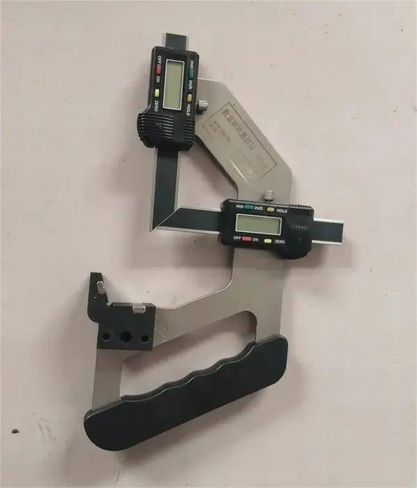 钢轨磨耗测量器2.jpg