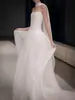 Vestido de novia ligero francés con cola, simple, elegante, nicho, sensación de alta gama, fotografía de viajes, exterior, estilo bosque, súper de hadas, para salir, venta al por mayor transfronteriza
