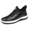 Zapatos nuevos de primavera y otoño invierno para hombre de negocios, zapatos de tablero de tendencia diarios, zapatos deportivos casuales, fabricantes de zapatos de cuero para hombre al por mayor