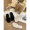 Novos Sapatos Romanos Planos de Férias de Nicho da Primavera e Verão 2025 Sandálias Francesas Sapatos de Fada