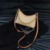 Bolsa de Ombro Transversal Retro Estampada de Alta Qualidade para Mulheres, Novo Modelo 2026 com Textura Premium, Moderna e Versátil