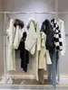 Marca Meisi Descuento Liquidación Final Ropa de Mujer Invierno Liquidación de Stock Artículos Variados Venta al por Mayor Suministro para Transmisión en Vivo