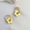 2023 nuevos aretes de flores estilo ins europeo y americano acero de titanio que no se decoloran amor arete de diseño nicho aretes de temperamento