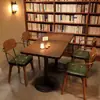 Juego de mesa y sillas de cafetería retro americano, mesa y sillas de bar y taberna, mesa y sillas de comedor de madera maciza para bar lounge y restaurante occidental de moda