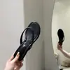 Novedad de Verano 2026: Chanclas cómodas y fáciles de llevar de tacón alto con punta redonda y tacón de cuña, versátiles y elegantes, adecuadas para combinar con faldas, para mujer