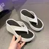 Novas Chinelas de Verão Jieyang EVA com Salto Alto Moda Versátil para Usar por Cima Espessura Aumentada 9CM Chinelas de Praia