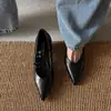 Zapatos de cuña estilo francés para mujer, nuevos zapatos de moda 2026, zapatos Mary Jane poco profundos de punta, sandalias con corte lateral, zapatos de exportación