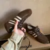 Aumento de altura interior de 7 cm~zapatillas de entrenamiento alemanas retro a rayas de cuero genuino para mujer, nuevo estilo coreano, versátiles, de retazos, casuales, deportivas, zapatillas Forrest Gump