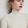 Suéter Gola Alta Meia-Calça Novo Estilo Europeu e Americano para Mulheres, Primavera e Outono de 2026, Caimento Justo, Canelado, Gola Autoportante, Camisa Base de Malha de Lã