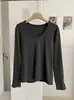 Top de Manga Larga Ajustado de Color Sólido con Cuello en U y Puños Decorados con Botones para Mujer 8460